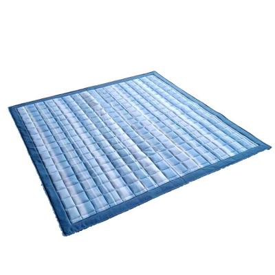 China Modern High Quality Waterproof Carpet Fabric Bedroom Rug Living Room Blanket for sale