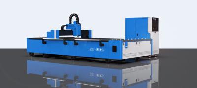 China 1500mm*3000mm Werkplek Hoogpresisie CNC-lasersnijmachine voor het verwerken van platen Te koop