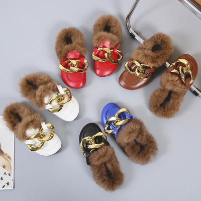 China Anti-odor 2021 autumn and large size mules flat-bottomed hairy lazy shoes thick new winter thick chain Baotou half slippers women for sale