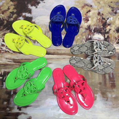 China New Fashion Anti-odor Trend Women's Sandals High Quality Soft Bottom Beach Flip Flops Large Flat Bottom Sheepskin Slippers Women's Sandals for sale