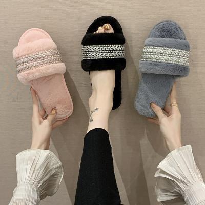 China CUSHIONING 2020 autumn and winter wool cotton slippers wool pattern new soft bottom women's cotton wool non-slip warm home slippers for sale