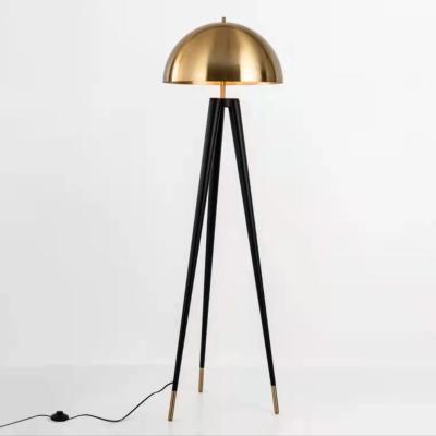 China Modern Designer Lighting Living Room Corner Tripod Standing Nordic Led Modern Floor Lamp for sale