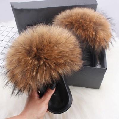 China Fashion Eco-friendly Warm Women's Fluffy Slippers Cushioning Winter Shoes Slippers Factory Direct Outdoor Fluffy Wholesale for sale