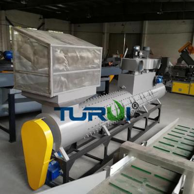 China 500KG CAPACITY PET Bottle Plastic Recycling Pet Flake Crushing Washing Recycling Line à venda