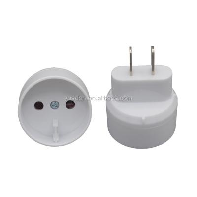 China China factory supplier 2 pin commercial schuko plug euro outlet to us / usa travel power plug adapter for sale