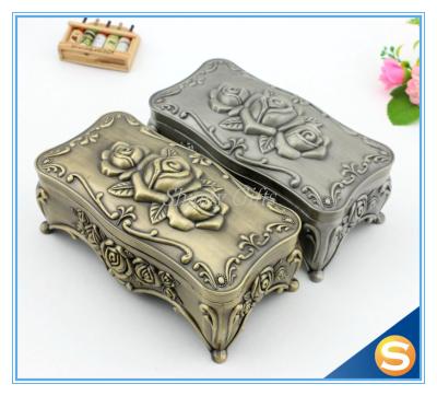 China Girls Personalized Roses Jewelry Boxes Wholesale for sale