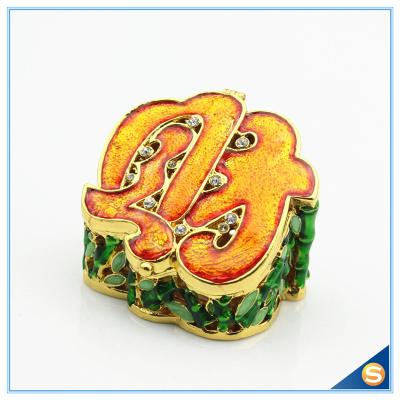 China Chinese Style Hollowed-out Jewelry Box Rhinestone Decorative Trinket Box SCJ572 for sale