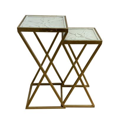 China Modern antique gold S/2 tea table coffee table with crave metal top view end table flower brackets OEM manufacturing for sale