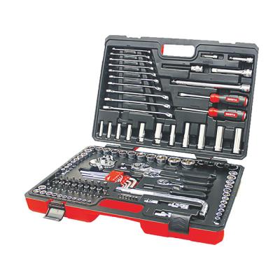 Cina 121PCS Kit Car Repair Sockets Set Hand Tool Sets Combination Socket Wrench Set with Plastic Toolbox in vendita