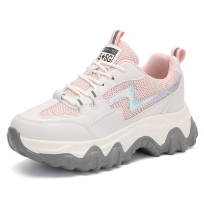 China 2021 fashion trend trainers walking style sneakers women's sports shoes increasing size factory direct supply for sale