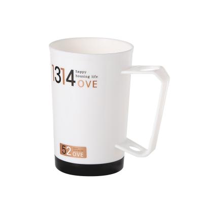 China New Fashion Custom Coffee Nordic Viable Travel Sublimation Christmas Cups Plastic Mug for sale