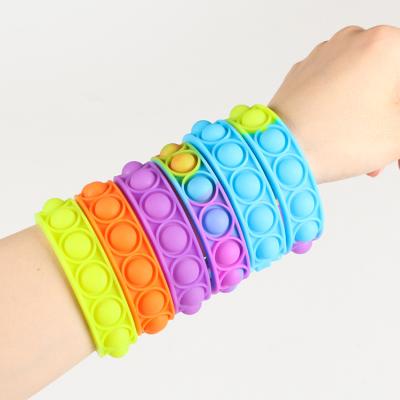 China Hot Sale Push Noise Fidged Bracelet Stir Sensory Toy Stress Relief Bubble Bracelet Kids Adult 746405579664 for sale