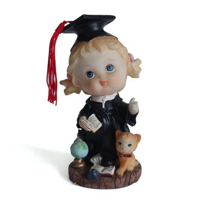 China Europe Kid Resin Figurines Small Key Indoor Home Decoration Gifts / Souvenirs for sale