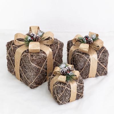 China Manufacturing Christmas Cardboard Paper Box Brown Unique Recyclable Christmas Eve Decoration Paper Box for sale