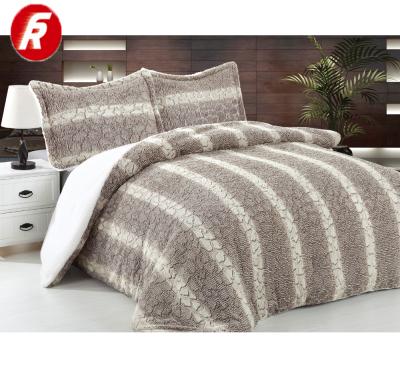 China Anti-pilling high quality home textile 100% polyester sherpa quilt cover PV fleece sheets bed sets for sale