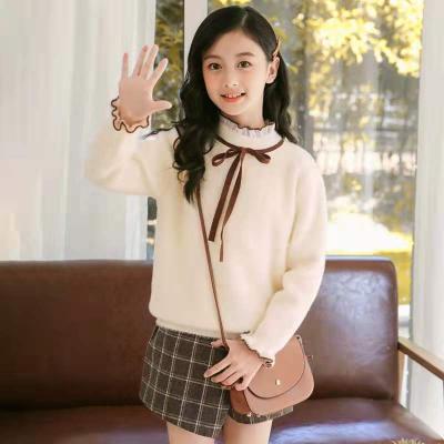 China Anti-wrinkle Girls Autumn Winter Round Collar Thickened Bottom Version Sweater for sale