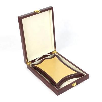 China Fashion design wooden trophy and medal wooden display stand for sale