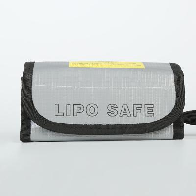 China Safety Bag 165*75*65mm RC Drone Safe Bag 165*75*65mm Guard Safety Li-PO Battery Bag Explosion-Proof Bag Filling Fire Retardant Fireproof Battery Storage Bag for sale