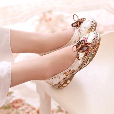 China Casual Flat Women's Loafers Round Toe Flats Colorful Round Toe Loafers for sale