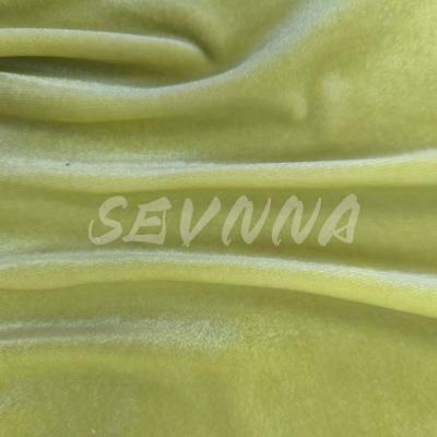 China Moisture-Wicking Polyester Spandex Fabric For Active Lifestyle Apparel for sale