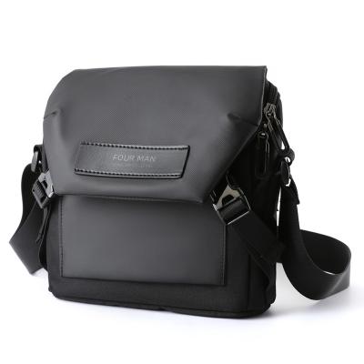 China Durable Multi Functional Camera Mini Daily Student Travel Shoulder Cross Body Bag Bag Outdoor Rise Black For Men for sale