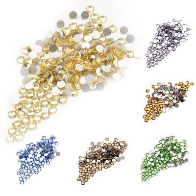 China Flatback Nail Art Stone SS6 Crystal Glass Rhinestones Non Hotfix for sale