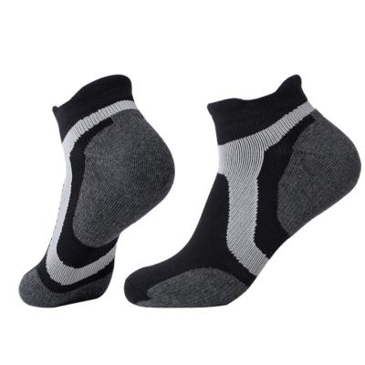 China Custom Made QUICK DRY Sweat Absorption Breathable Walking Casual Sports Socks Towel Bottom for sale