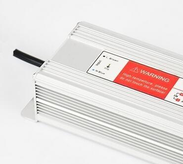 中国 高性能電圧保護上の防水LEDの電源48V 150W IP67 販売のため