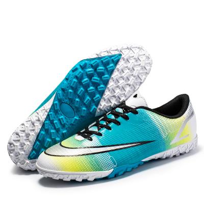 China Fashion \ Comfortable \ Durable Soccer Boots Factory Outlet TF Soccer Shoes Men Sports Shoes Soccer Shoes Soccer Boots Goods In Stock for sale