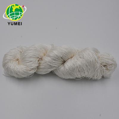 China Good Quality 100% Silk Mulberry Carpet Yarn Viable In Skeins High Quality Natural Silk Fiber Undyed Yarn for sale