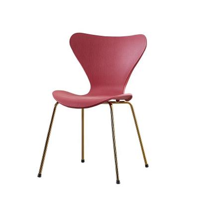 China plastic chair events bucatarie scaune chair metal soft hard luxury outdoor plastic legs restaurant chair for sale