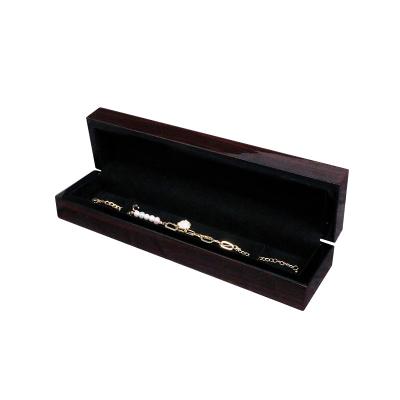 China Jewelry Packaging Display Customized Luxury Wooden Jewelry Box High Quality Black Microfiber Lining Jewelry Case Bracelet Display Box for sale