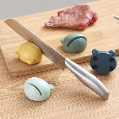 China Best Selling Viable Small Mini Round Knife Sharpener Kitchen Cute Outdoor Professional Best Quality for sale