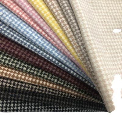 China Wrinkle Resistant 30% Wool 680g/m Polyester 680g/m Single Sided 450GSM Houndstooth In Stock Factory Supply Women's Dress Fabric for sale