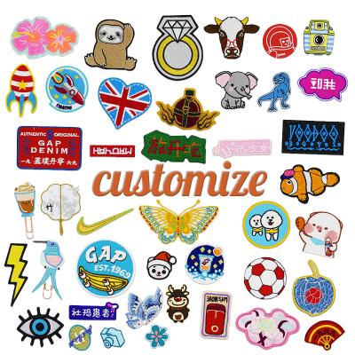 China Other Wholesale Custom Apparel Woven Fabric Badge Embroidery Patch for sale