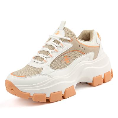 China Cushioning New Style Sneakers Fashion Ladies Outdoor Athletic Shoes Durable Thick Bottom Women's Platform Sneakers for sale