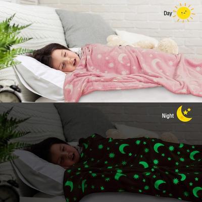 China PORTABLE wholesale glow in the dark blanket kids blanket for boys, unique space galaxy blanket gifts for boys, all seasons glowing blanket for sale