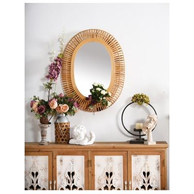 China INNOVA Traditional Custom Design Farmhouse Style Round Natural Wood Frame Wall Hanging Retro Mirror for sale