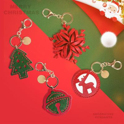 China High quality Christmas gift 2022newDIY Christmas tree key chain handmade keychain leather snowflake beautiful for kids diy leather making kit for sale