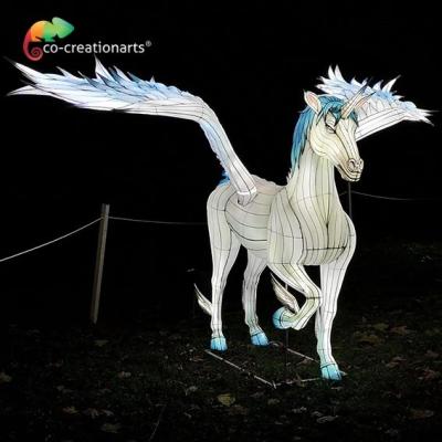 China Westelijk Mythisch Schepsel Unicorn Lantern Colorful Outdoor Lanterns 110V 220V Te koop