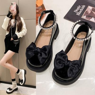 China Deodorization fashion hot sale women's lace decoration women's square root decoration girls sandals for sale