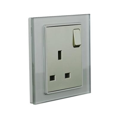 China 1 Gang  Uk Standard Power Socket With Switch / Neon 13Amp for sale