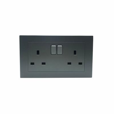 China British Standard 146mmx86mm Double Outside Socket 13A 250V for sale