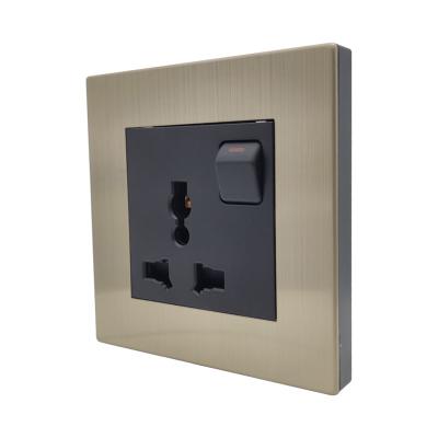 China Zócalo de la corriente eléctrica del chalet, 13A universal 3 Pin Socket Grey Panel en venta