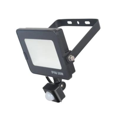 China IP66 Outdoor Garden LED Flood Light with PIR Motion Sensor 20W 120lm/W Flood Lighting for sale