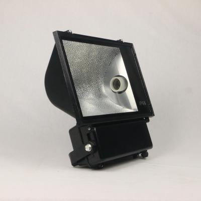 China Warehouse Low Price 150 Watt Waterproof Metal Halide Bulb Hot-selling Flood Light for sale