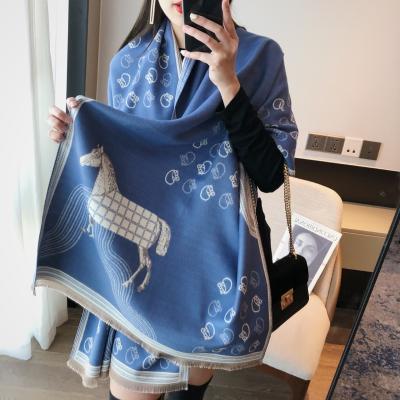 China Main Use 2022 Comfortable Winter Scarf Set Autumn And Winter Customize Fashion Cape Shawl Shawls For Beautiful Women for sale