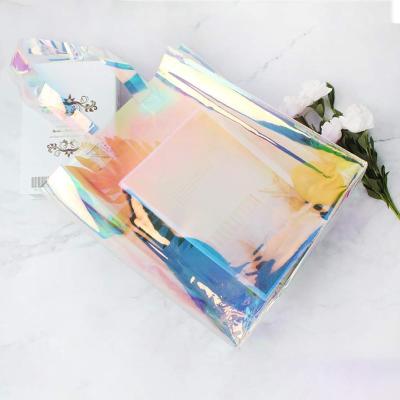 China Large PVC Fashion Laser Iridescent Transparent Beach Handbag Holographic Clear Shopping Shoulder Handled Tote Bags for sale