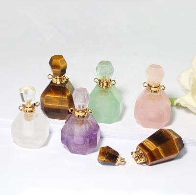 China Europe Quartz Natural Healing Necklace Reiki Essential Oil Diffuser Crystal Perfume Bottle Pendant Gift for sale