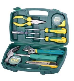 China 10 pcs household tool set ,with pliers,wrench,screwdrivers ,hammer ,cutter knife . for sale